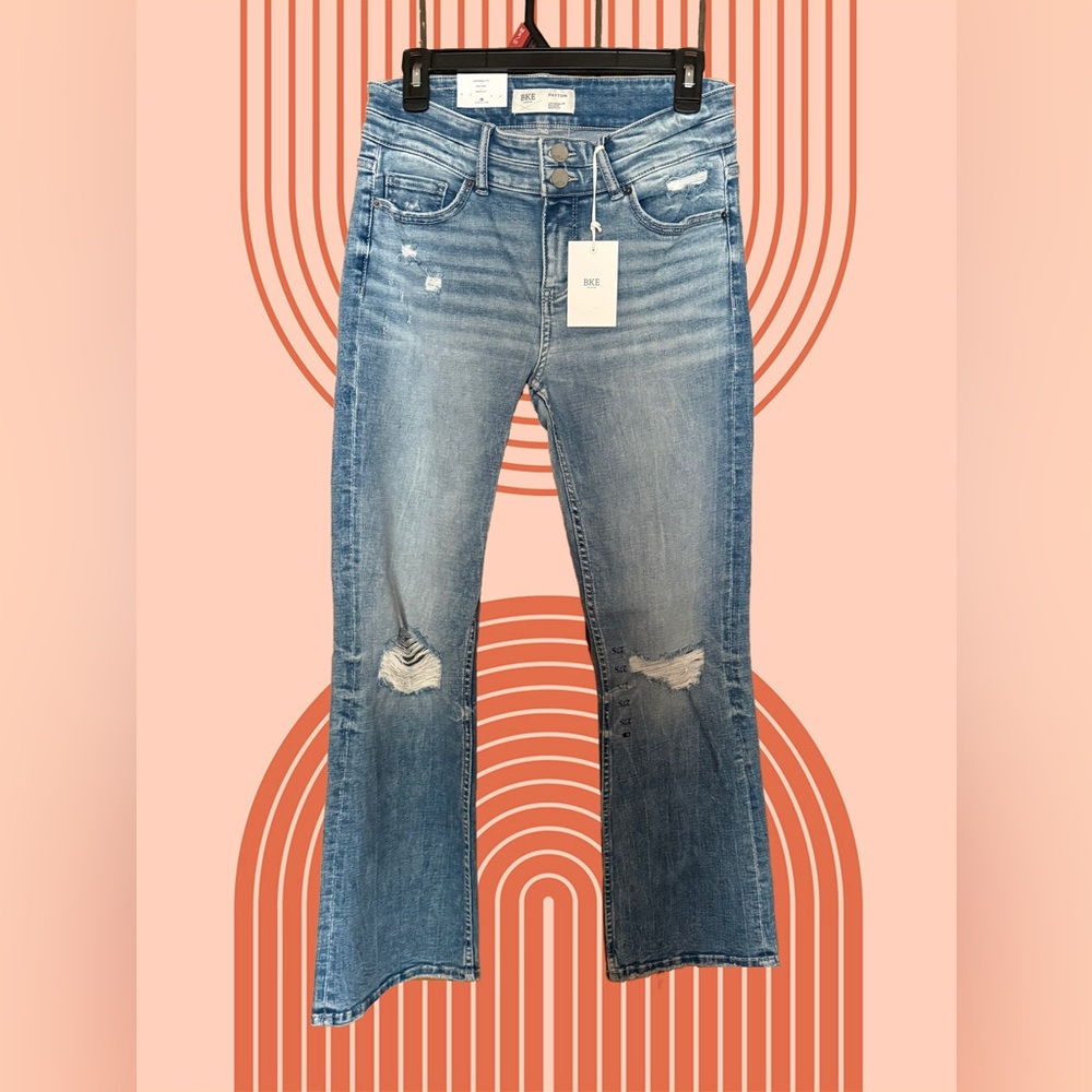 BKE Women's Light Blue Distressed Flare Jeans 💛